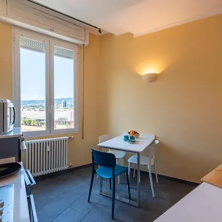 Lovely Via Nizza - Happy